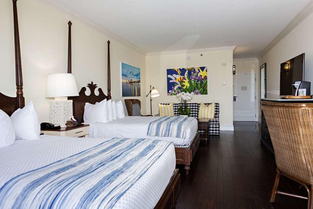 Pine Ridge Inn At Pelican Bay חדר תמונה