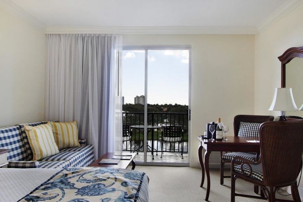 Pine Ridge Inn At Pelican Bay מראה חיצוני תמונה